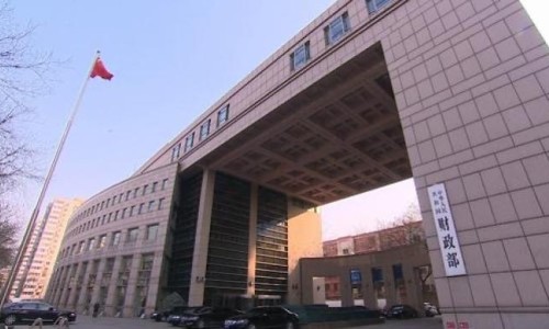 稅收回升折射經(jīng)濟(jì)加快恢復(fù)（經(jīng)濟(jì)日報(bào)）