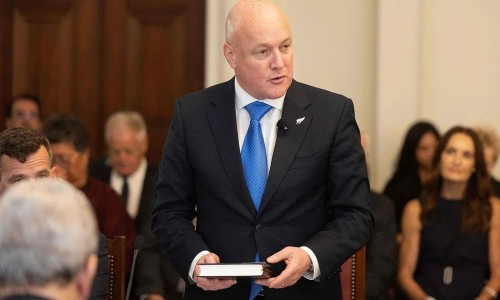 新西蘭外長透露 “ 新貿(mào)易部長下個(gè)月訪華，總理拉克森不久后也將訪中國 ”（環(huán)球時(shí)報(bào)）